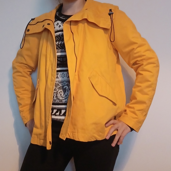 Zara Bright Yellow Cotton Spring/Fall Jacket - Picture 7 of 13